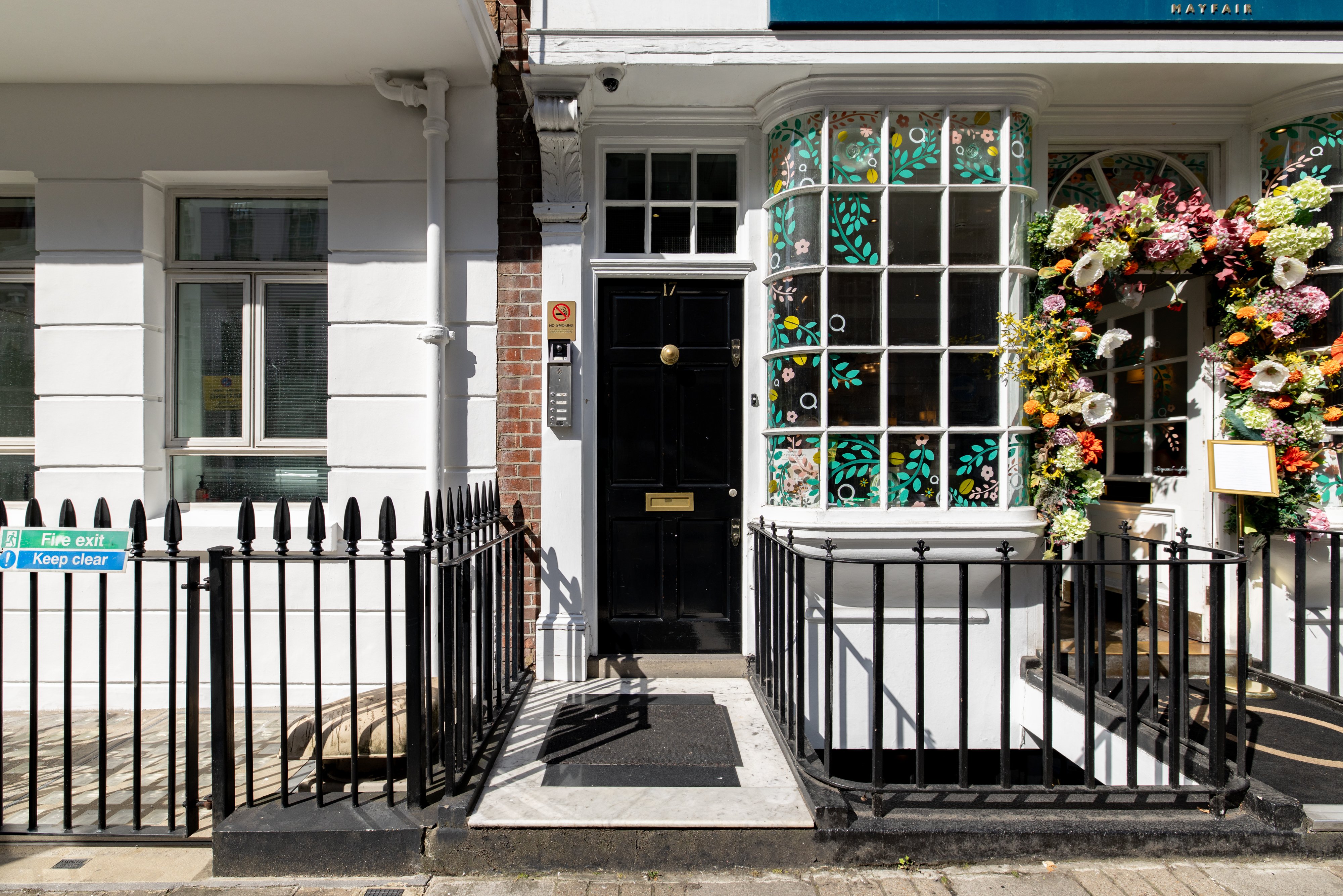 Queen Street, London, W1J