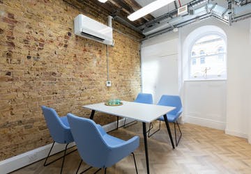 Liverpool Street, London, EC2M