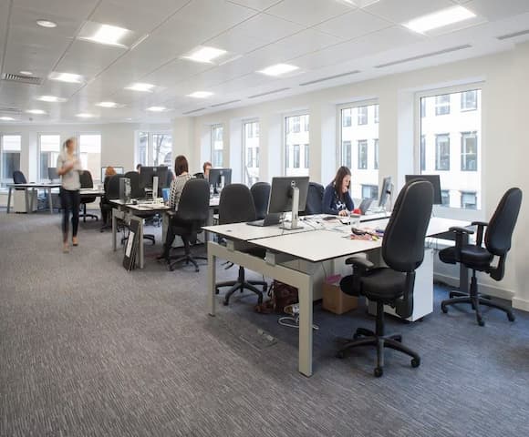 New Broad Street, London, EC2M