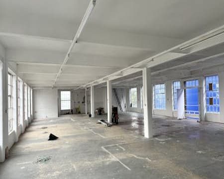 The Vale, London, W3
