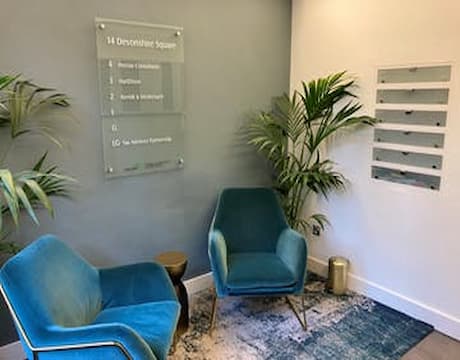Devonshire Square, London, EC2M