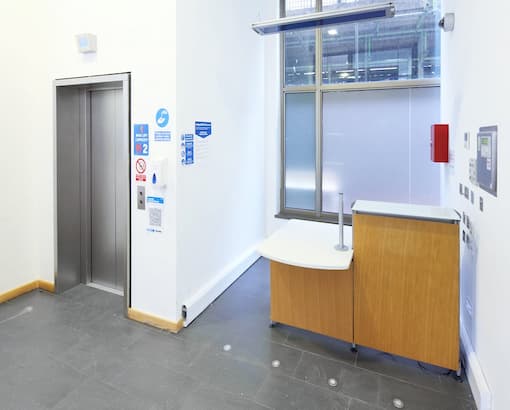 Bevis Marks, London, EC3A