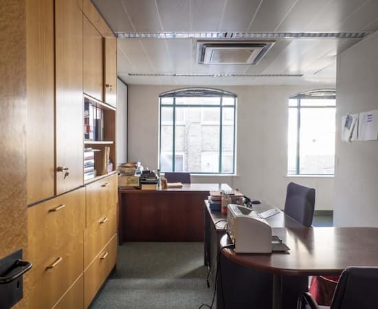 Luke Street, London, EC2A