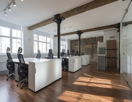 Farringdon Road, London, EC1R