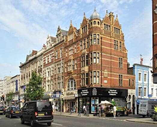 Kensington High Street, London, W8