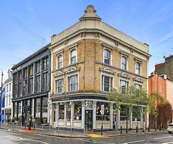 Club Row, London, E1