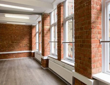 Vine Hill, London, EC1R