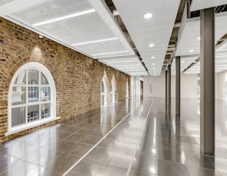 Hays Galleria, London, SE1