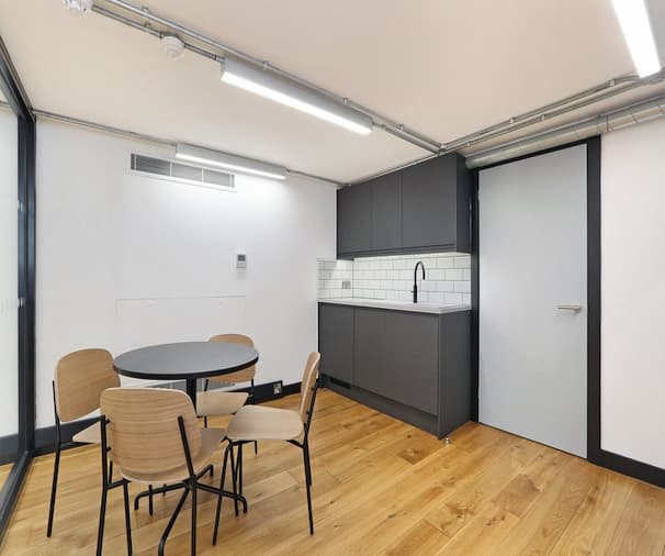 The Circle, Queen Elizabeth Street, London, SE1