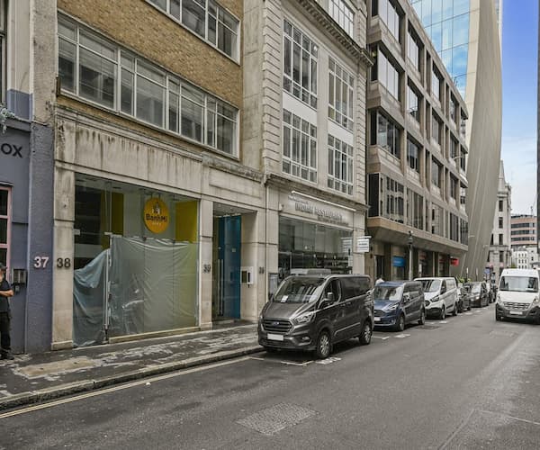 Houndsditch, London, EC3