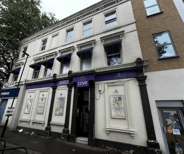 Chiswick High Road, London, W4