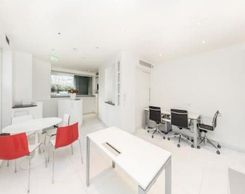 Salamanca Place, London, SE1