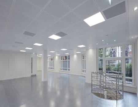 George Yard, London, EC3V