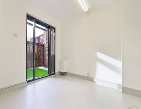 Clarence Road, London, E5