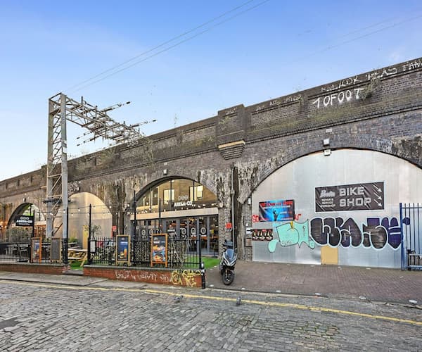 Paradise Row, London, E2