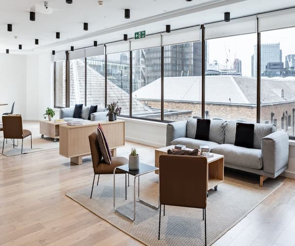 Devonshire Square, London, EC2M