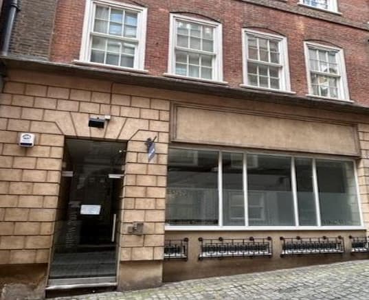 Lovat Lane, London, EC3R