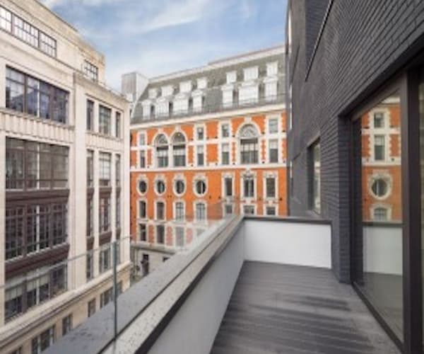 Market Place, London, W1W