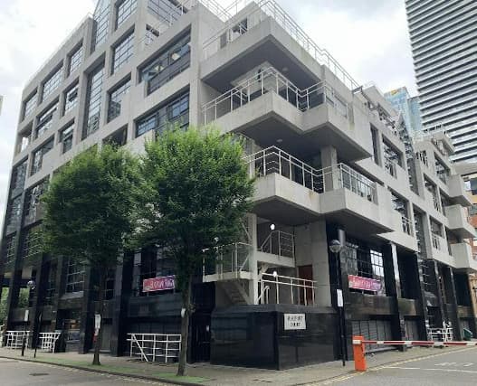 Beaufort Court, Admirals Way, London, E14