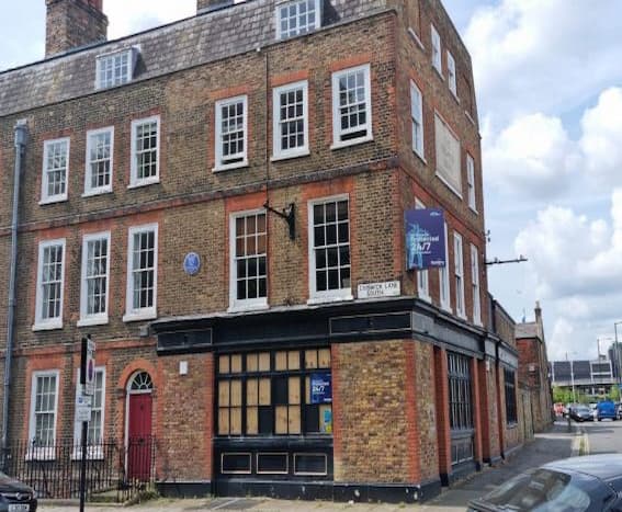 Chiswick Lane, London, W4
