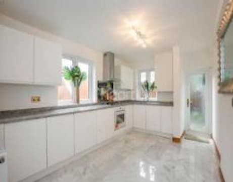 Selkirk Road, London, SW17