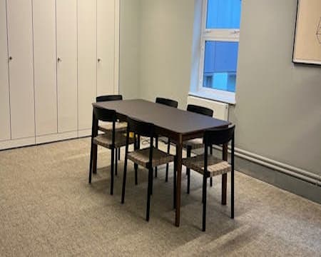 Maple Place, London, W1T