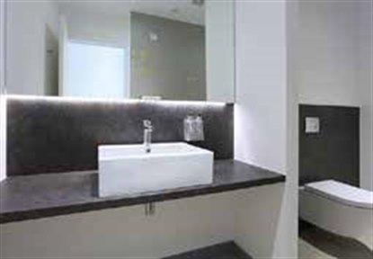 Shortlands, London, W6