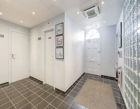 Vauxhall Bridge Road, London, SW1V