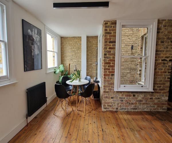 Holywell Row, London, EC2A
