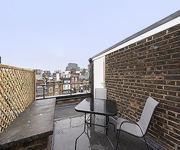 Wardour Street, London, W1F