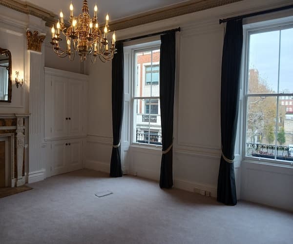 Curzon Street, London, W1J