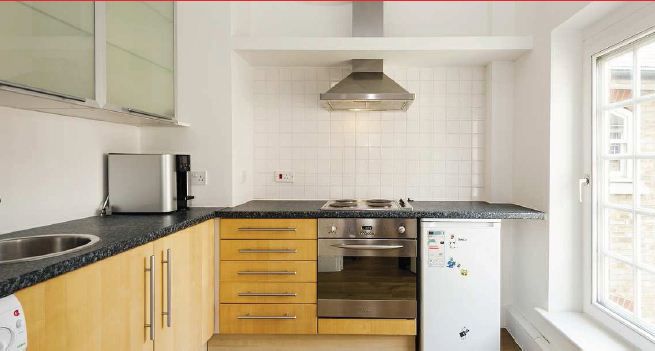 Chapel Place, London, EC2A